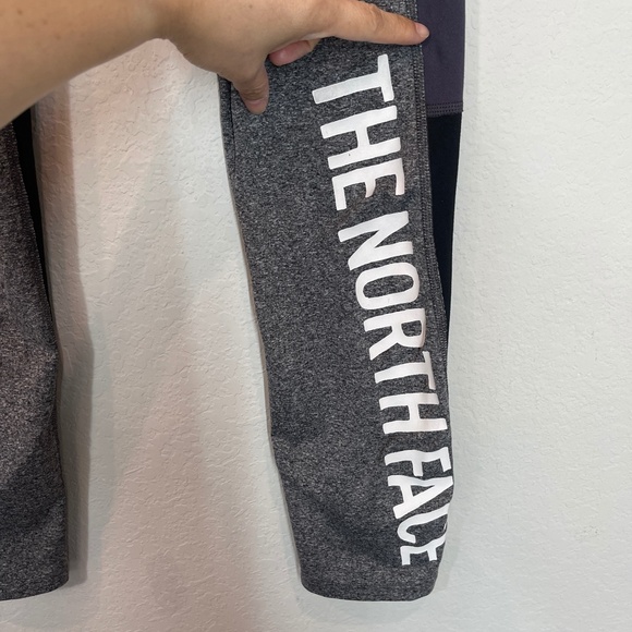 The North Face Leggings Girls Size L 14/16 Flashdry Color Block Activewear - Picture 3 of 14